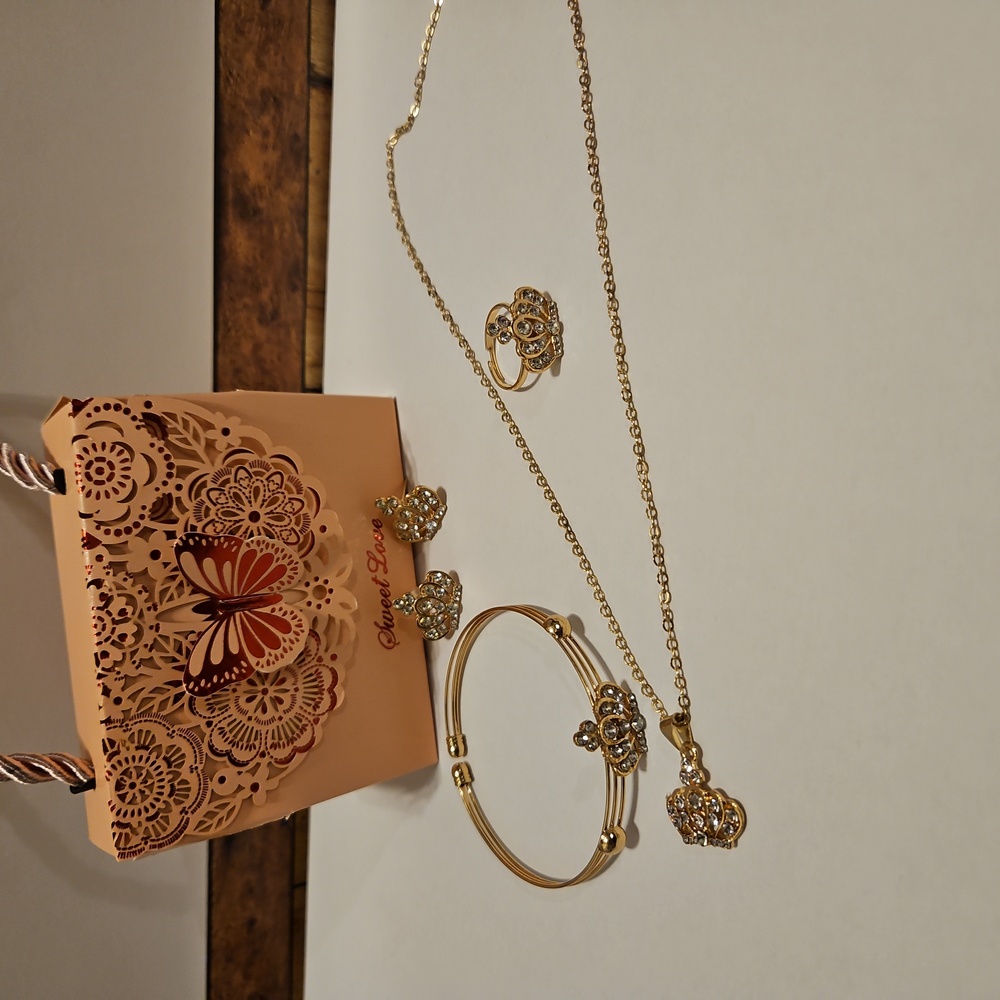 Princess Crown jewelry set.